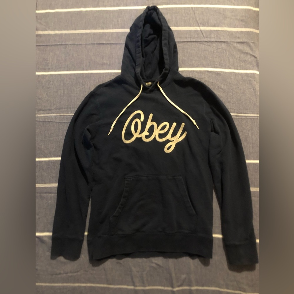 Medium OBEY hoodie